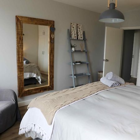 Swakopmund Pearl Apartment Bagian luar foto